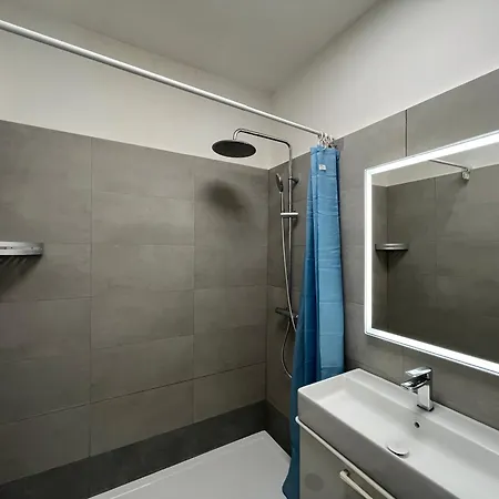 Grattacielo Πανσιόν